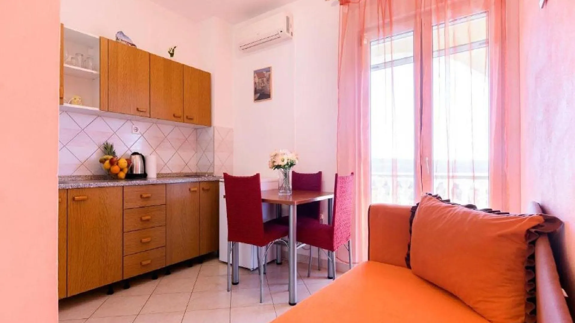 Apartments Milic - One Bedroom Apartment With Sea View And Terrace Gornji Karin